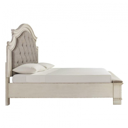 Кровать Queen size Realyn