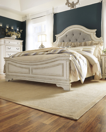 Кровать King size Realyn