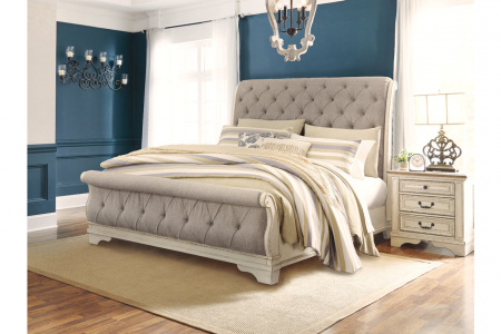 Кровать Queen size Realyn