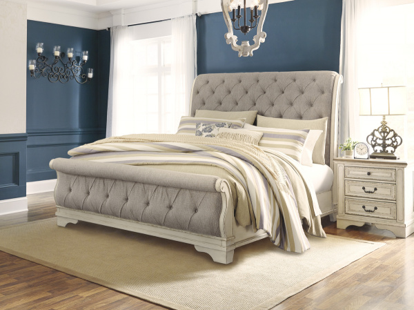 Кровать King size Realyn