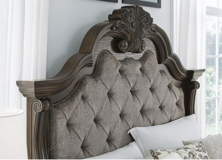 Кровать Queen size Maylee